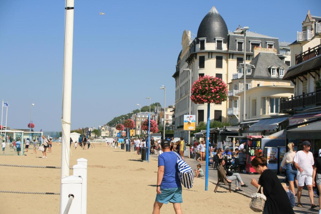 Studio En Plein Coeur De Trouville Εξωτερικό φωτογραφία