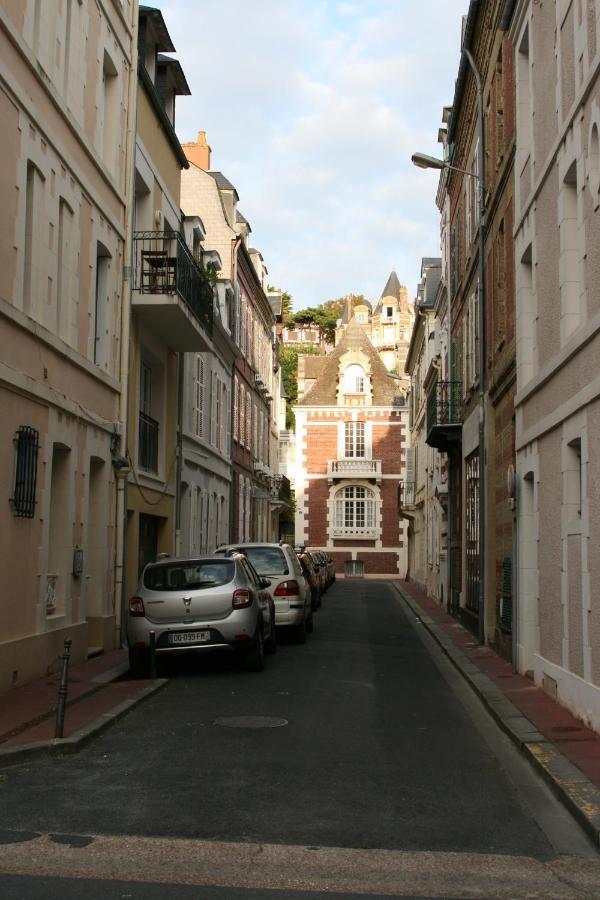 Studio En Plein Coeur De Trouville Εξωτερικό φωτογραφία